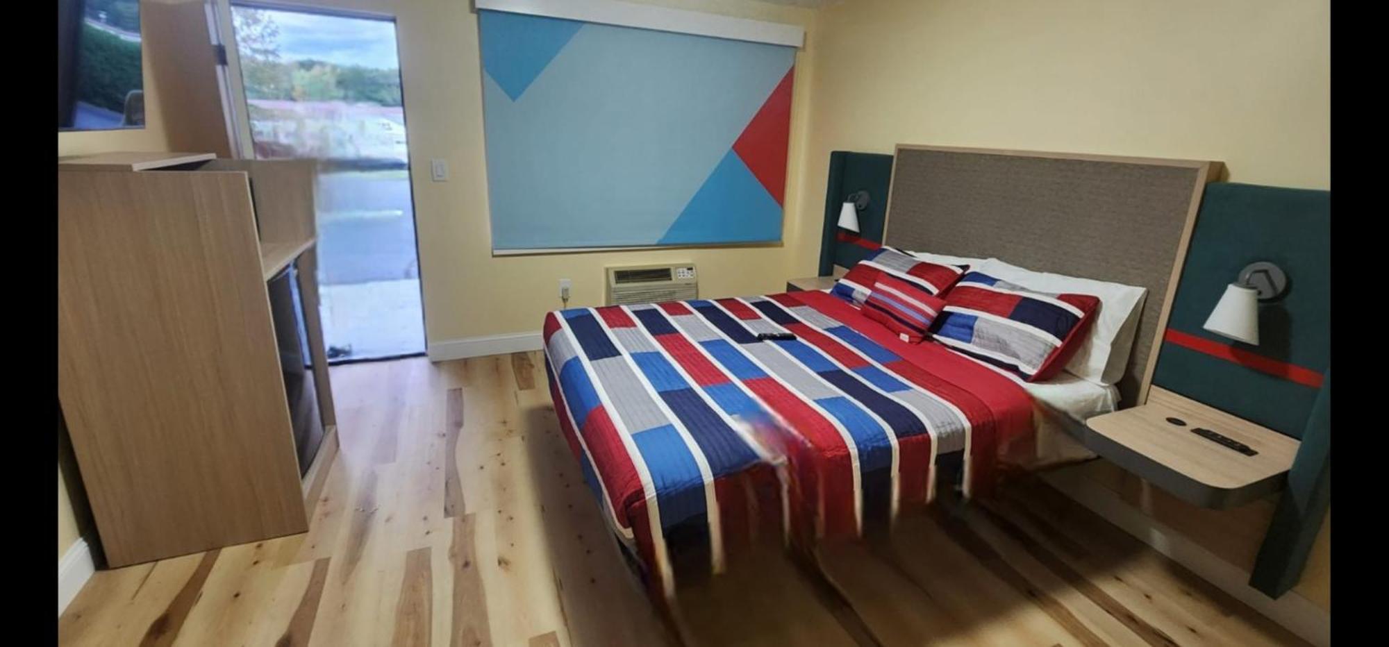 Americas Best Value Inn Providence-North Scituate Zewnętrze zdjęcie