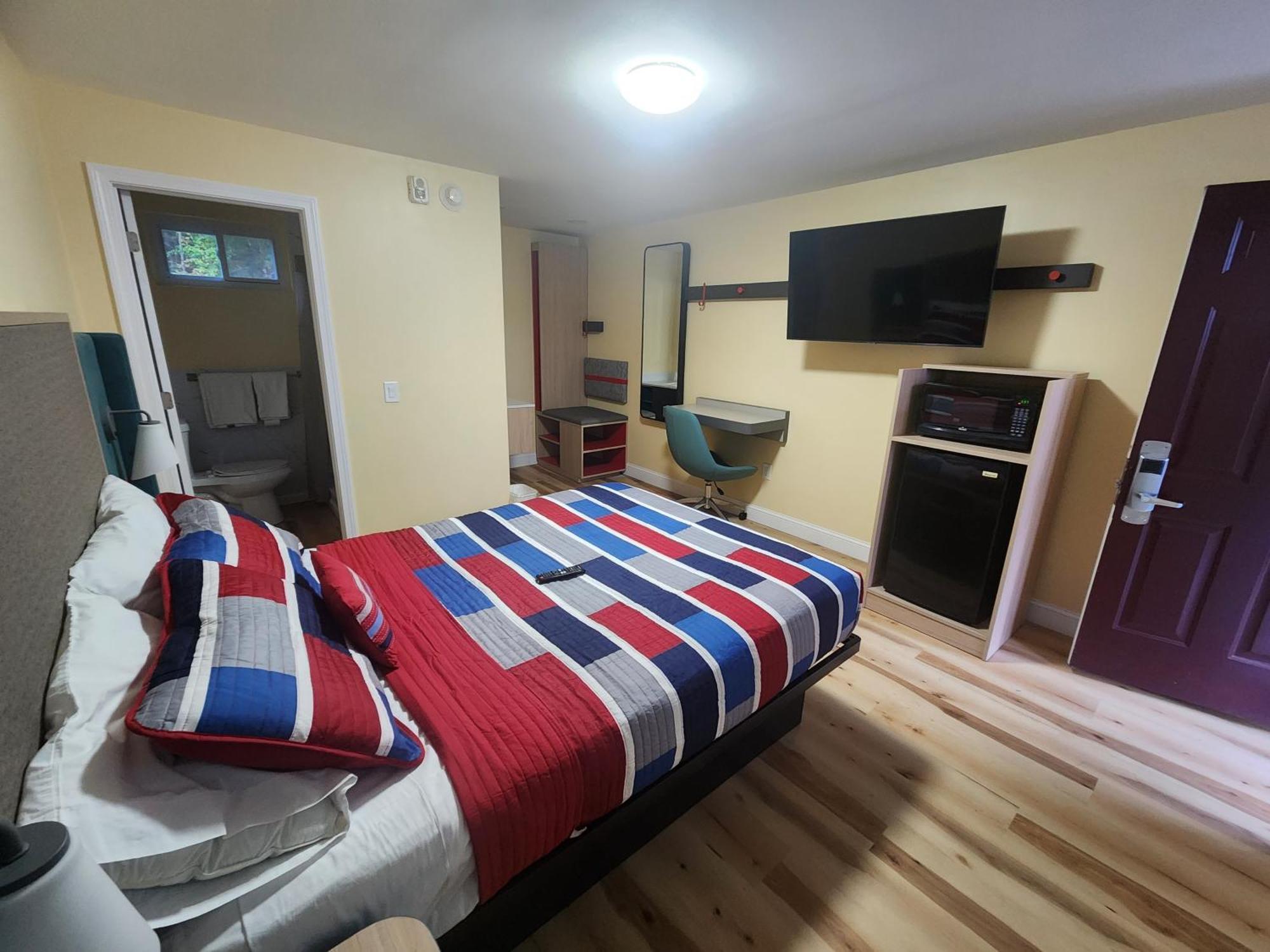 Americas Best Value Inn Providence-North Scituate Zewnętrze zdjęcie