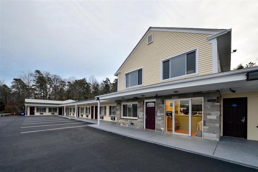 Americas Best Value Inn Providence-North Scituate Zewnętrze zdjęcie